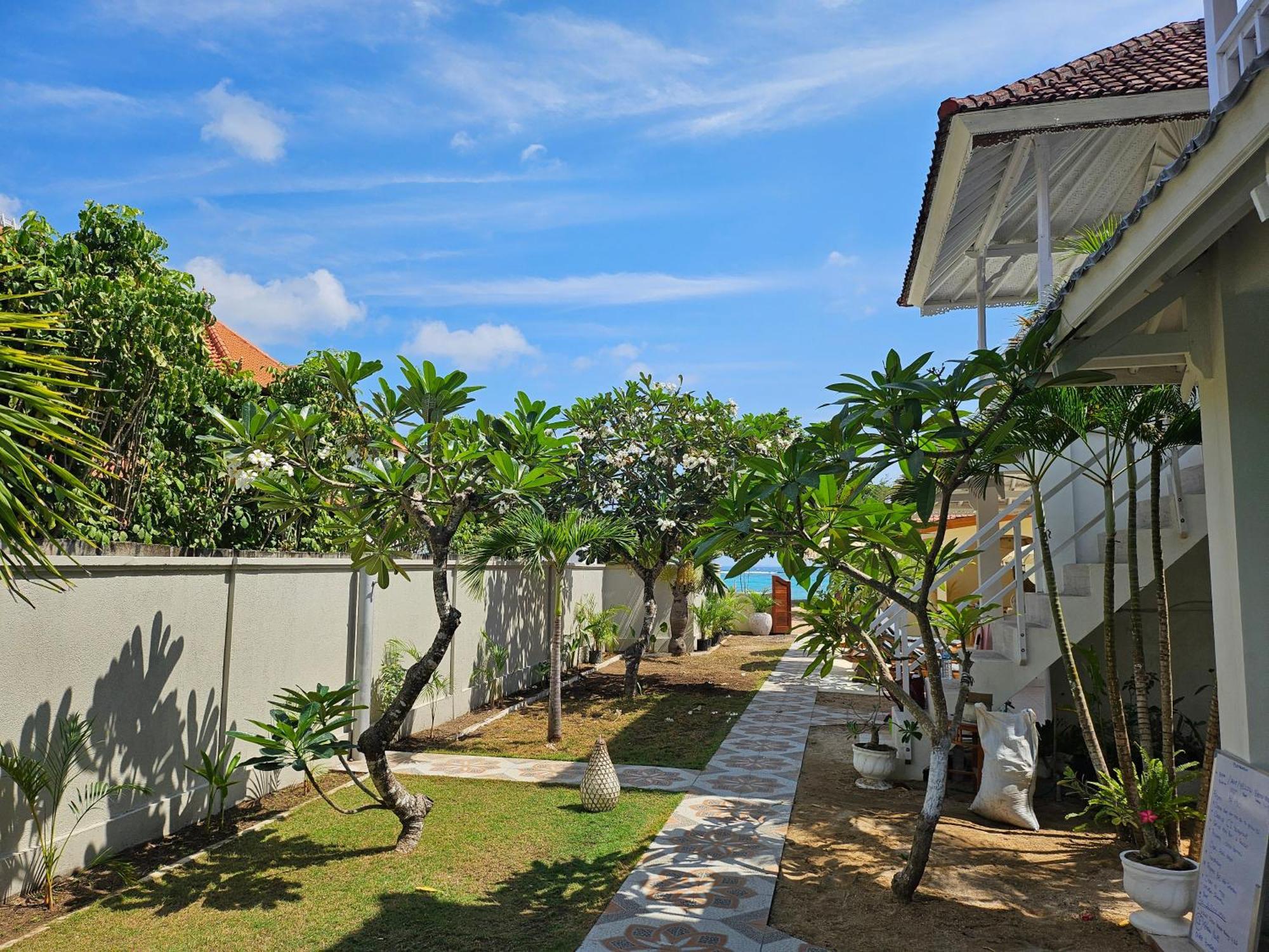 United Colors Of Lembongan Exterior foto